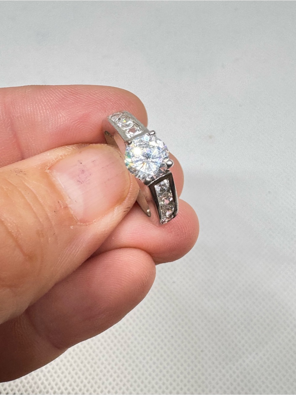Moissanite Solitaire Ring Silver Tone Size 6